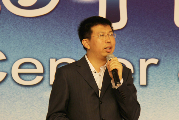 �����|�����������Ƅӻ�(li��n)�W(w��ng)�r���ĺ������İl(f��)չ