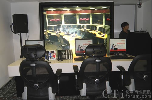 Avaya DevConnect�Ї��_��